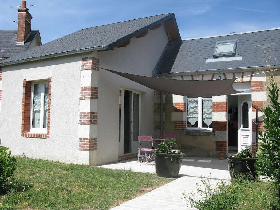 Maisonette Cosy Blois Bagian luar foto